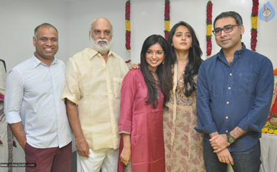 seze zero,anushka new movie,pvp,kovelamoodi prakash  'సైజ్ జీరో'లో అనుష్క..!